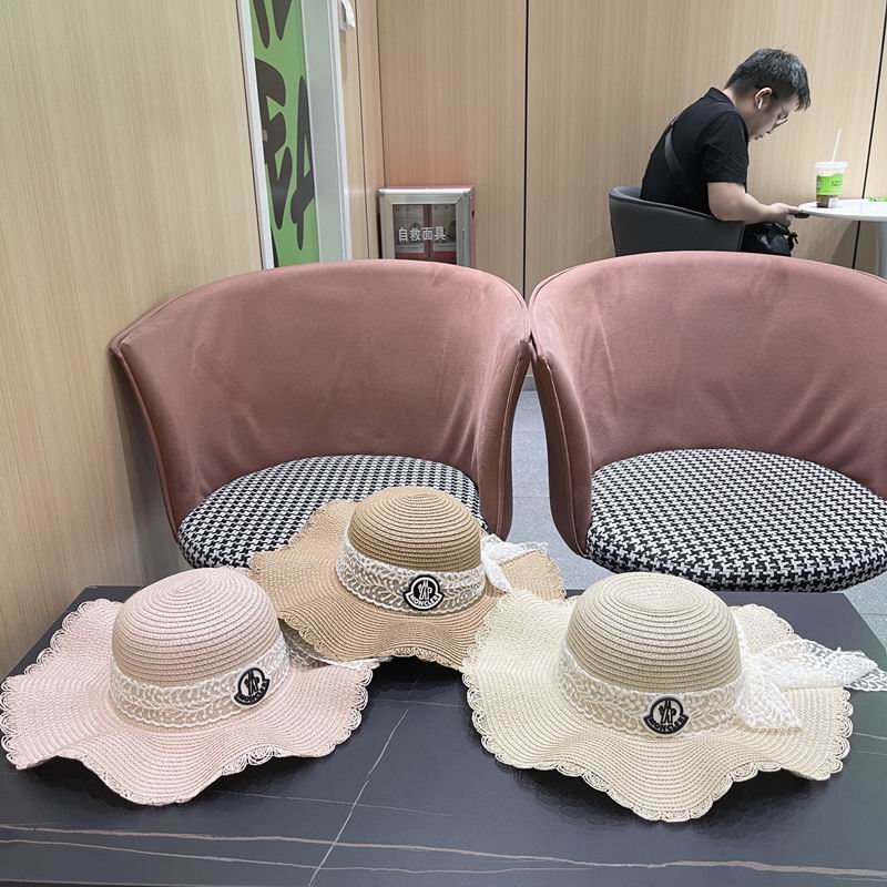 Moncler top hat 050401